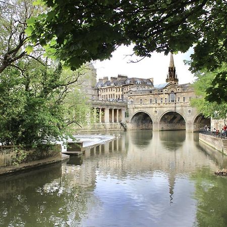 2 Bedroom Apartment In Bath City Centre With Garden & Free Parking Luaran gambar
