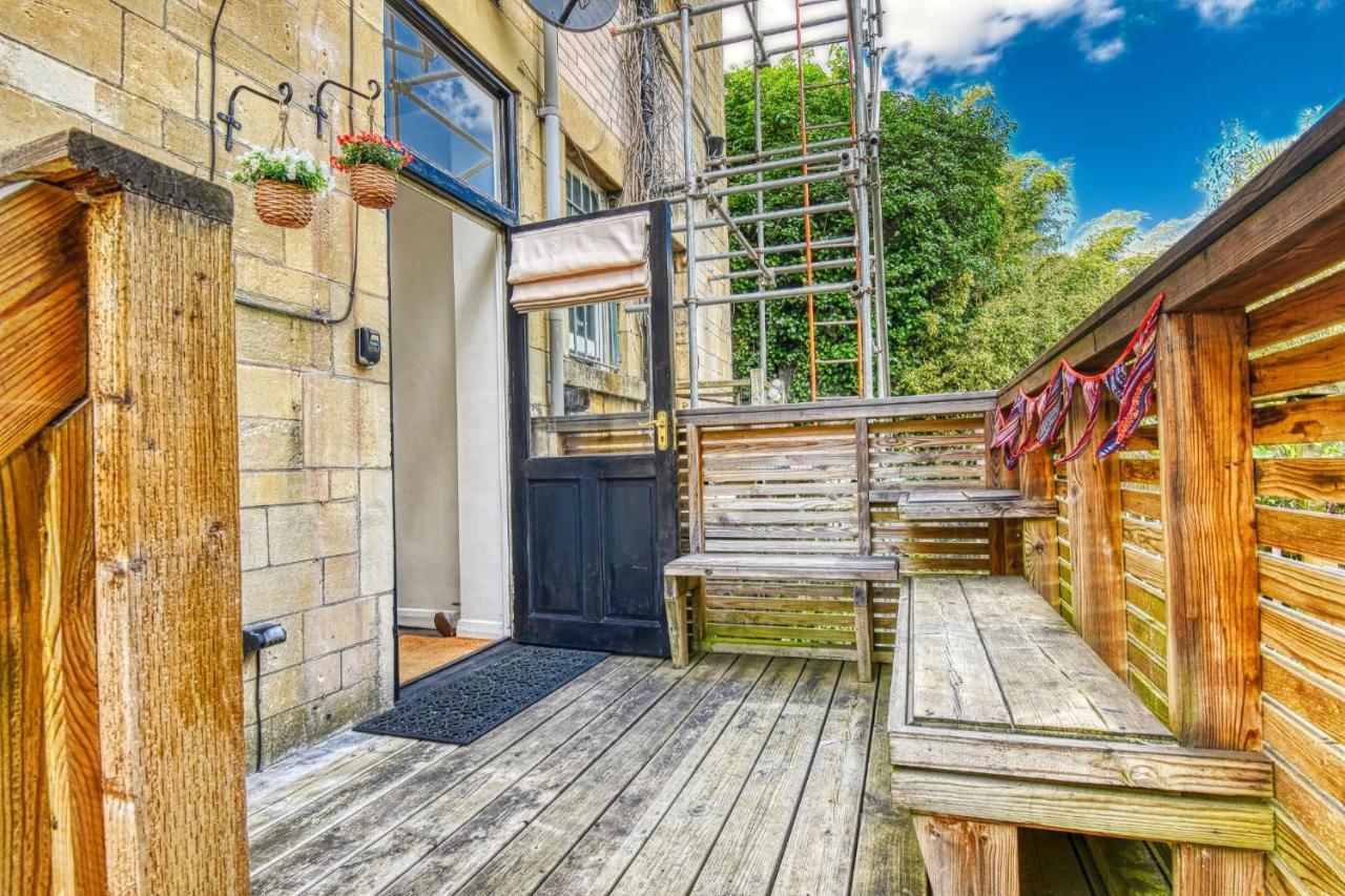 2 Bedroom Apartment In Bath City Centre With Garden & Free Parking Luaran gambar